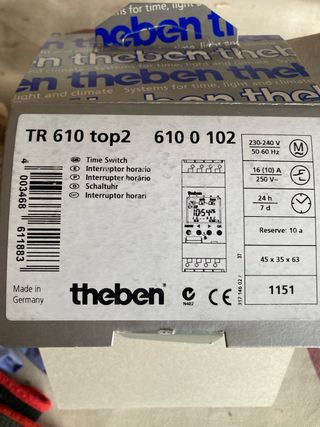 Interruptor horario Theben TR 610 top2