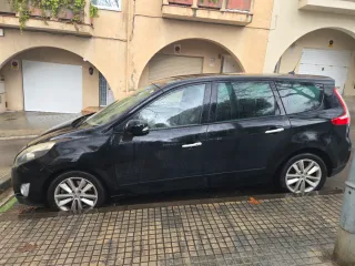 Renault Grand Scenic 2011