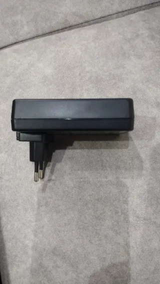 Caricabatterie Nikon MH-24