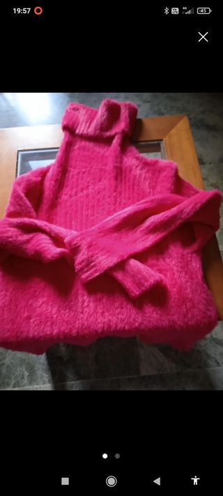 Jersey angorina rosa cuello alto nuevo