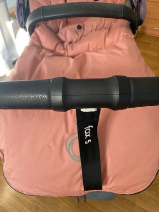 Carro Bugaboo Fox 5 capota morada y gris