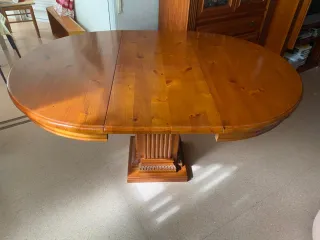 Mesa redonda extensible para salón comedor