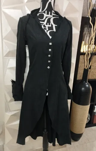 Cappotto Donna Gotico