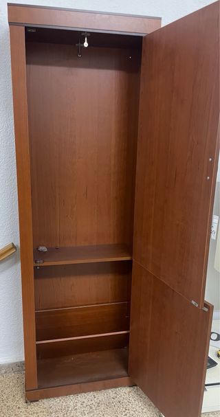 Gabanero de entrada con espejo