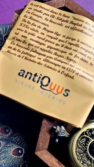 Brújula colgante estilo vintage