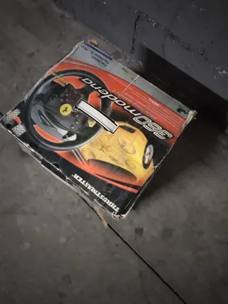 Volante Thrustmaster 360 Modena