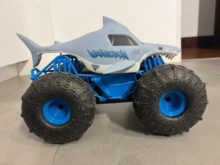 Coche radiocontrol Megalodon Tiburón