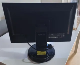 Monitor Asus 23" -  3D HDMI Negro