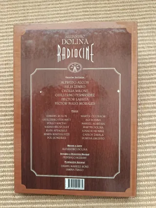 Libro Radiocine de Alejandro Dolina
