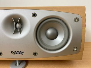 Altavoz Central Infinity Beta HCS Center