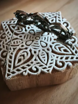 Broche antiguo plata.