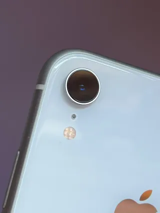 iPhone XR 64 GB Bianco - Molto curato