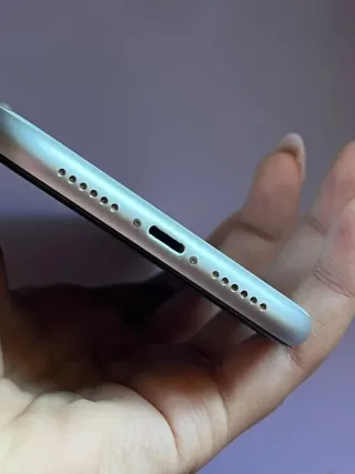 iPhone XR 64 GB Bianco - Molto curato