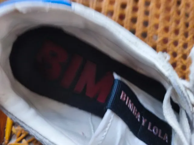 Zapatillas ByL Blancas y Azules