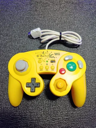 Mando Wii U/Wii Pikachu HORI