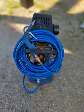 Compresor Dexter 24L 2.5 HP y piezas