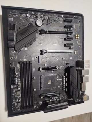 Placa base ATX msi