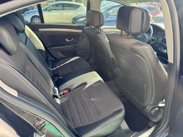 RENAULT Laguna Dynamique TomTom dCi 110 eco2