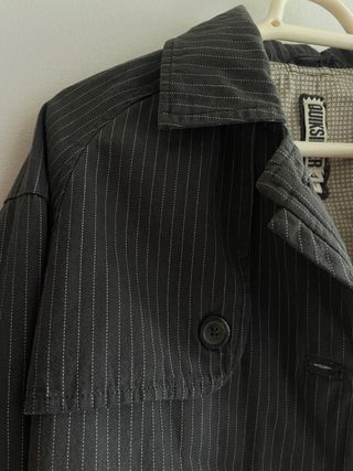 Chaqueta Quiksilver rayas gris