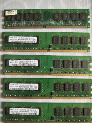 Lote 18 Memorias RAM DDR y DDR2 Kingston