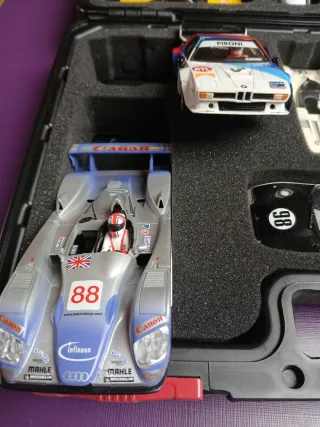 Maletín Scalextric Colección Leyendas Circuito
