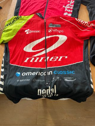 3 maillots ciclismo manga corta talla M