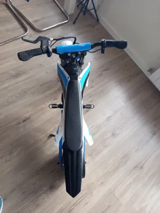 Moto Eléctrica Infantil 3 Velocidades