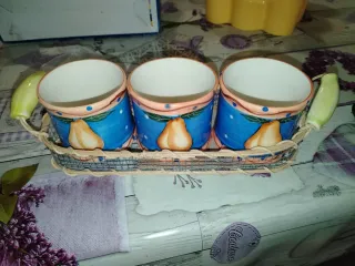 Set 3 tazze decorative con cestino