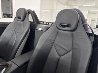 MERCEDES SLK200KOMPRESSOR AUT. Sólo 47.000KMS!!!