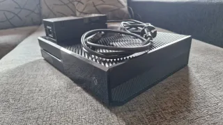 Xbox One Nera + Alimentatore