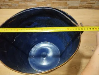 Maceta grande metálica