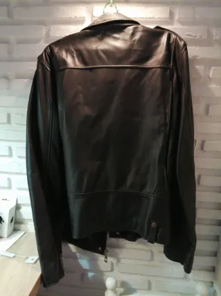 Chaqueta Rockera Piel Negra Zara