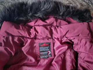 Parka granate Norway con capucha