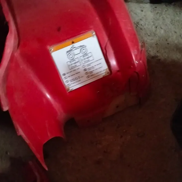 Carrocería Yamaha Bruin 250 Roja