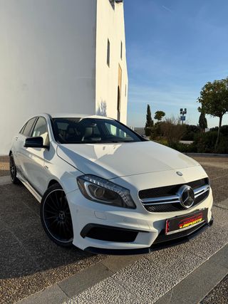 Mercedes A45 AMG Night