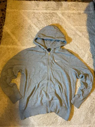 Sudadera Nike gris con cremallera Y2K