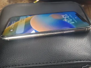 En buen estado su salid de la batería 90%