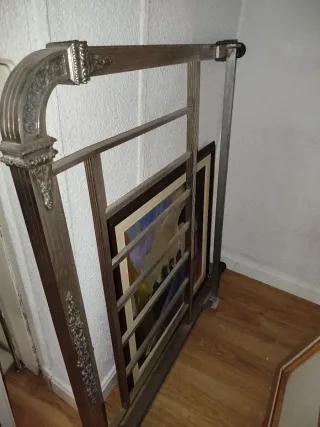 Cabecero antiguo latón con adornos