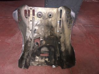 Cubrecarter Honda XRV750 RD04