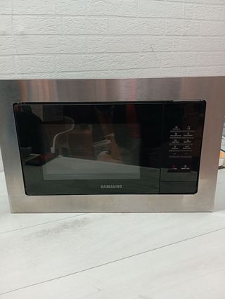 Samsung Microondas de Integración con Grill