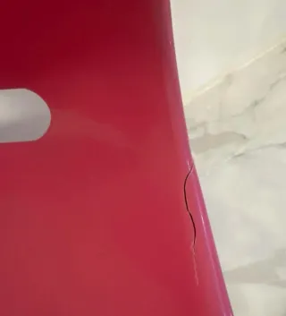 Silla de escritorio rosa con ruedas