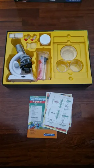Microscopio Clementoni Super Kit