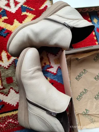 Botín de piel color crudo