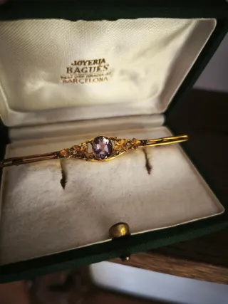 Broche antiguo estilo modernista