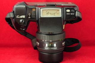 Pentax SF7 + obj 28-80mm f:3.5-4.5