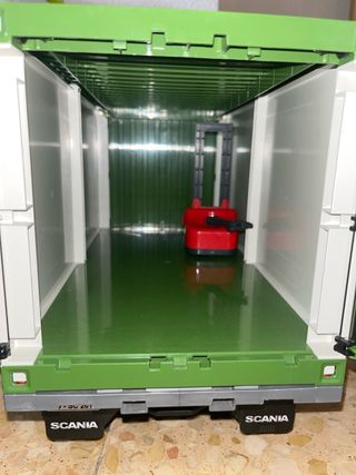 Camión Bruder Contenedor Logística WWL