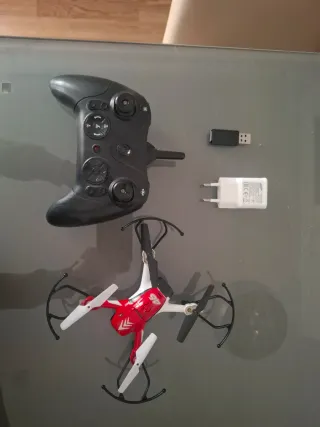 Dron Carrion Rojo y Blanco