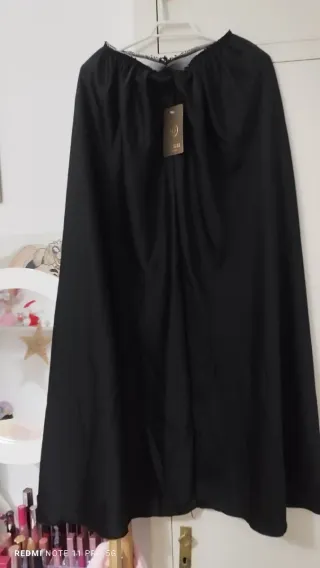 Ropa Estampada Hoja Negra y Beige Talla Única