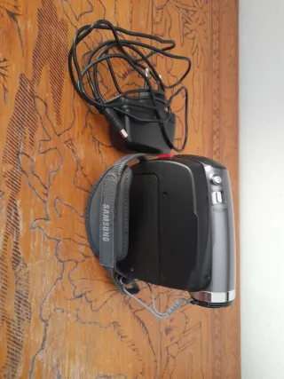 Mini Cámara Digital Mini DV con Cable