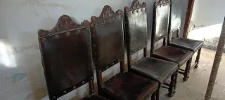 Sillas Vintage Cuero y Madera (aprox. 100 años)